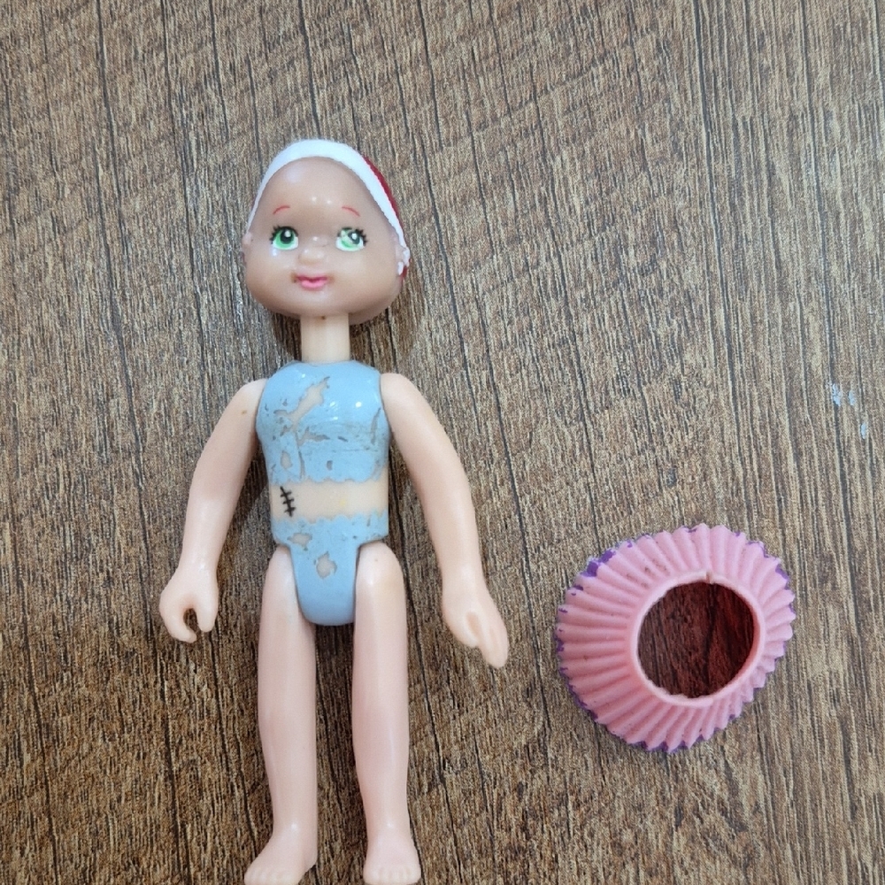 Vintage 2004 Anna Polly Pocket Doll